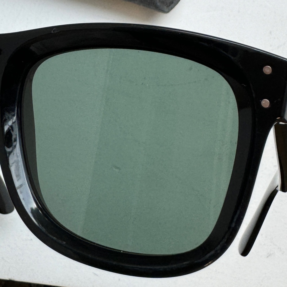 Ray-Ban Wayfarer Reverse Sunglasses - Picture 8 of 10